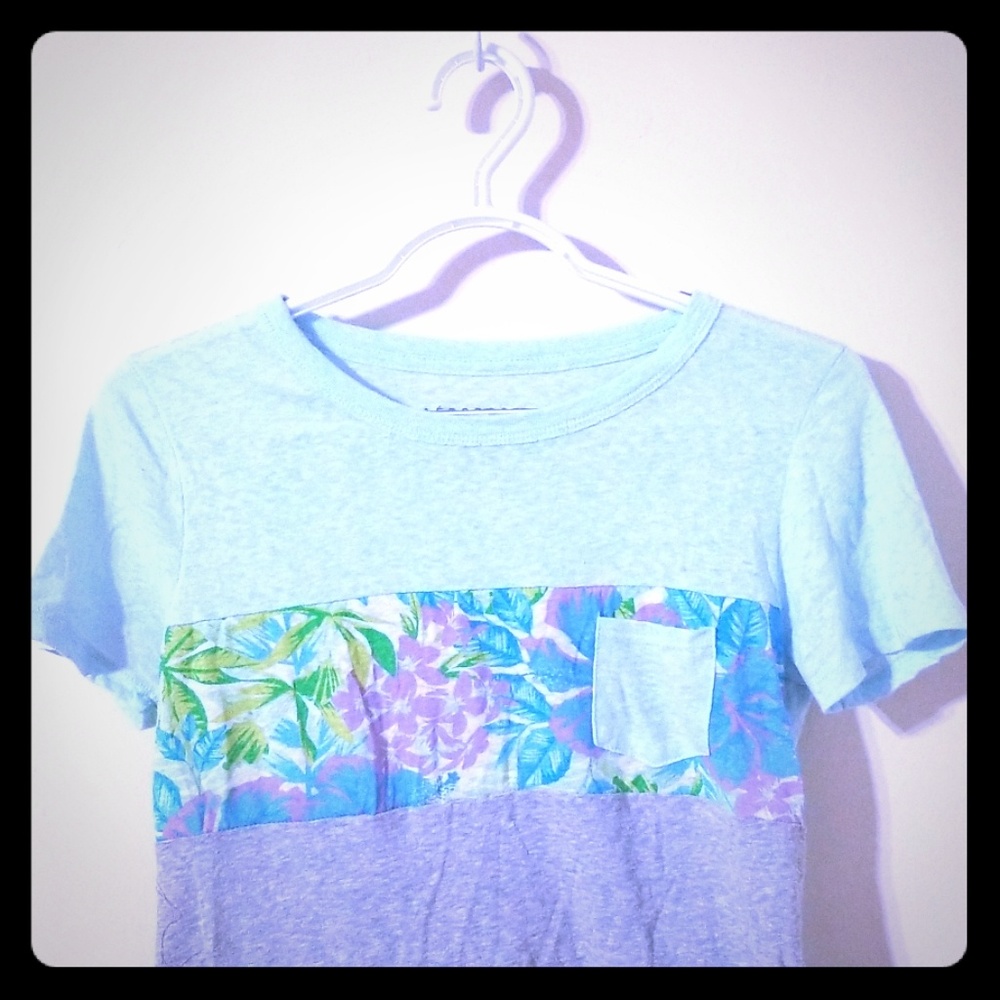 Areopostale top